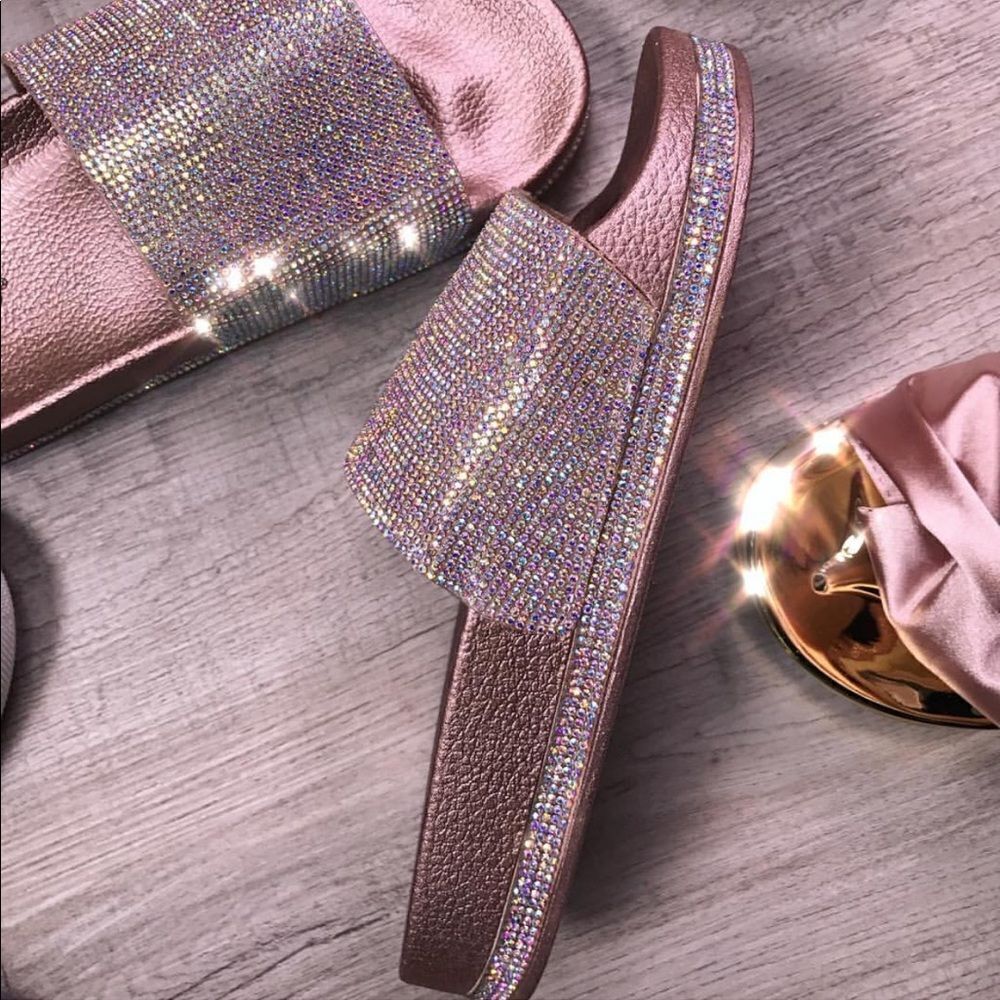 NEW ARRIVAL DIAMANTÉ ROSEGOLD DIAMOND SLIDE - Picture 1 of 3
